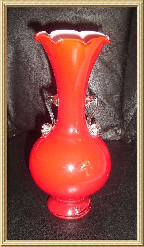 Stunning Red Venetian Glass Vase from Blisful