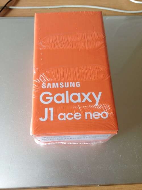 Samsung J1 Cellphone
