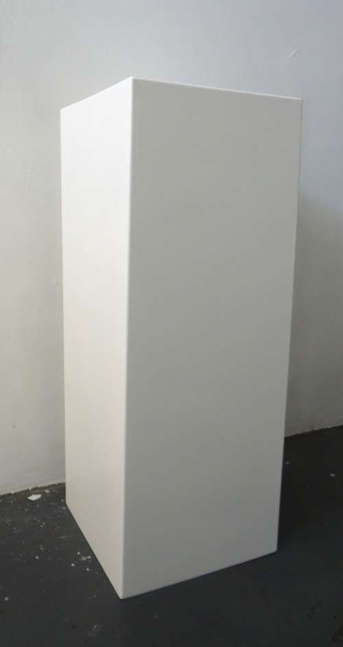 DISPLAY PLINTH / BASE / PEDESTAL