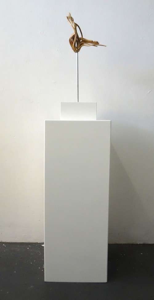 DISPLAY PLINTH / BASE / PEDESTAL