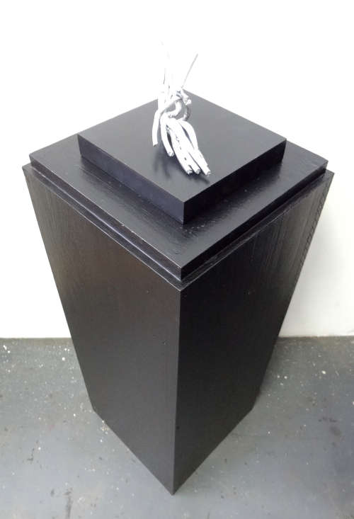HILTON EDWARDS SCULPTURE -  !!!!  ARTIST PROMOTION !!!!   GALLERY RETAIL R2 000