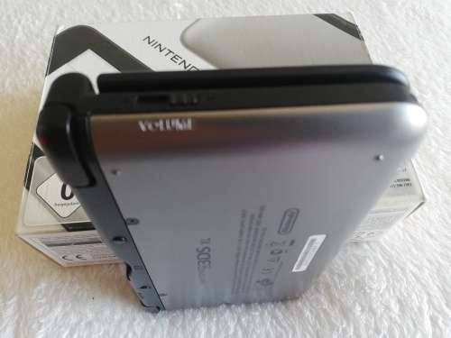 Nintendo 3ds Xl gaming console