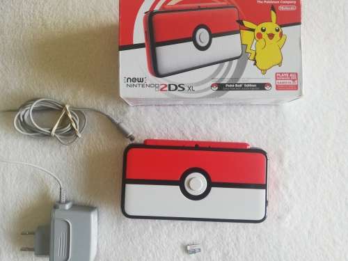(New) Nintendo 2ds xl Pokéball limited edition console