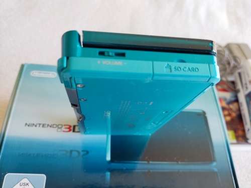 Nintendo 3ds and games bundle