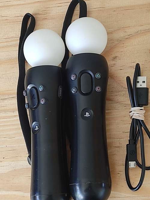 V2 PSVR + Camera + Motion Controls