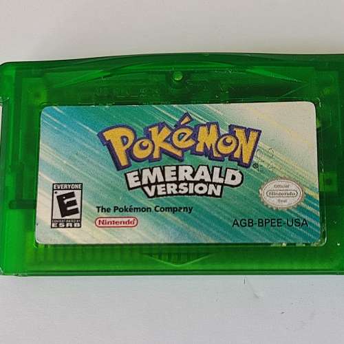 Pokémon Emerald Version - GBA / Gameboy