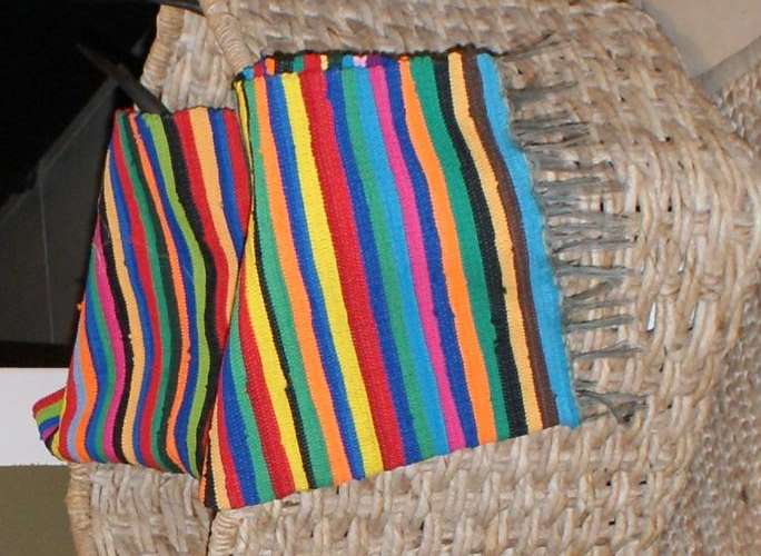 Multi-coloured decorative throw (Large)