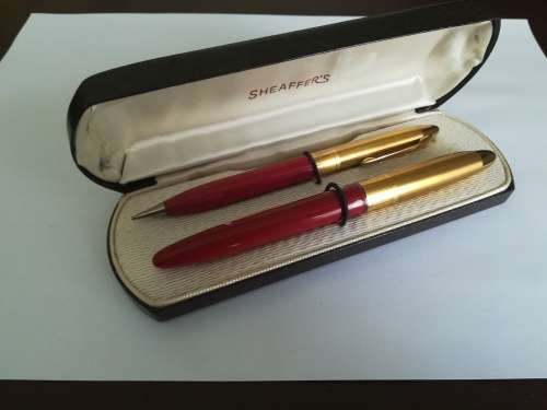 Sheaffer Fineline Fountain pen and pencil set in box