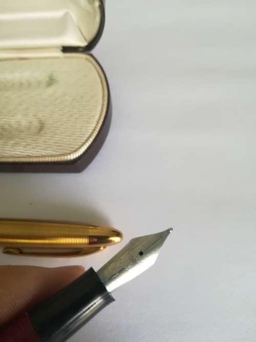 Sheaffer Fineline Fountain pen and pencil set in box