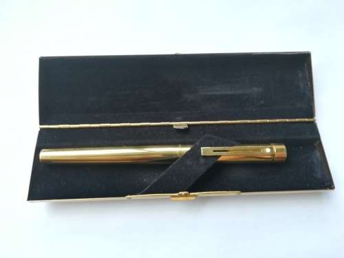 14K Sheaffer Targa Brass fountain pen