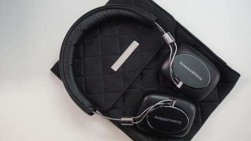 *Brand New* Bowers & Wilkins P5 Wireless Headphones
