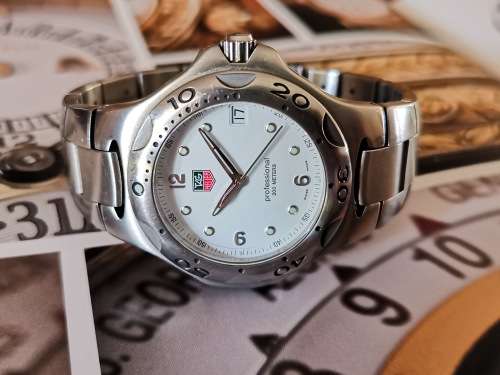 Tag Heuer Professional 200m