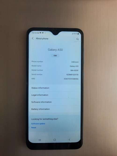 Samsung A50. Great deal!