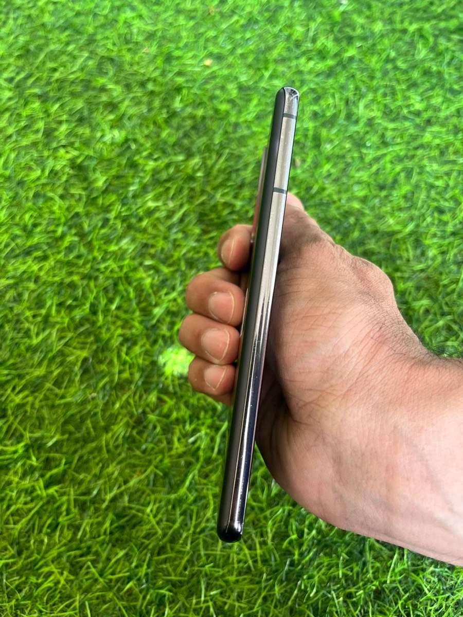 Samsung S21 256GB Dual Sim