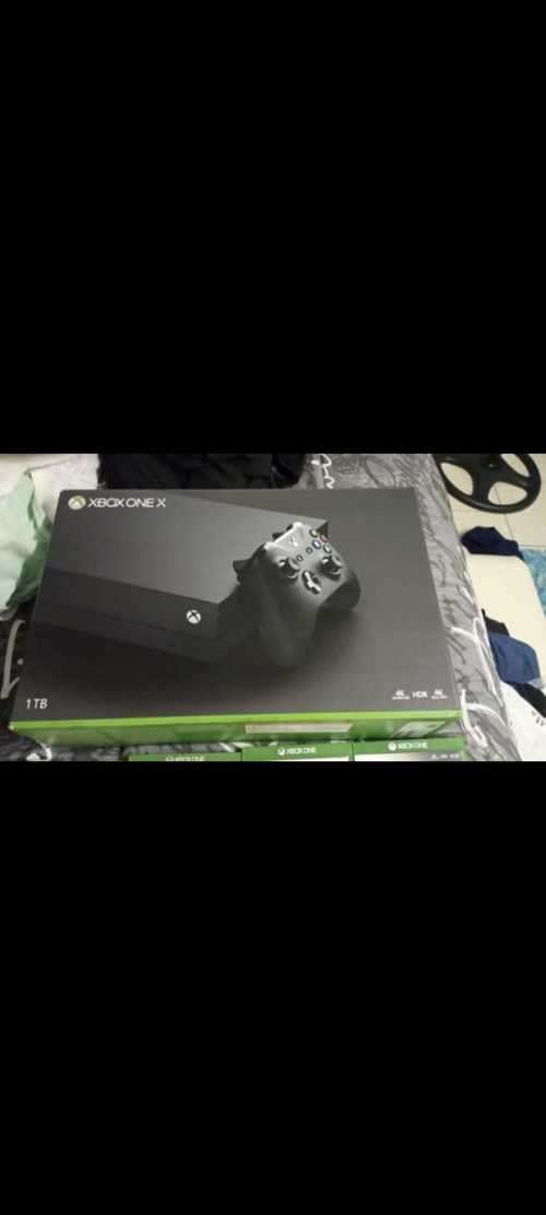 XBox One X - 1 TB!