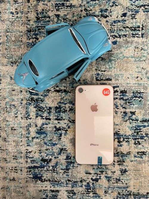 iPhone 8 64gb