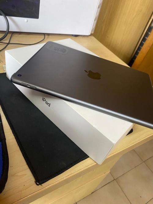 iPad 8th Gen - 128gb