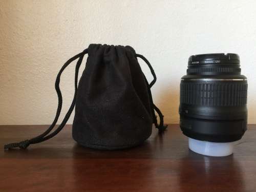 Nikon DX AF-S Nikkor 18-55mm zoom lens