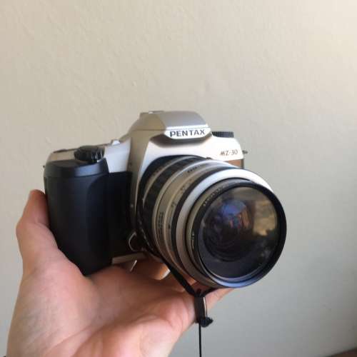 Pentax MZ-30 35mm SLR film camera