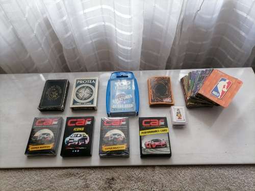 TRADING CARDS - TRUMP CARDS - NBA CARDS 1980-1990