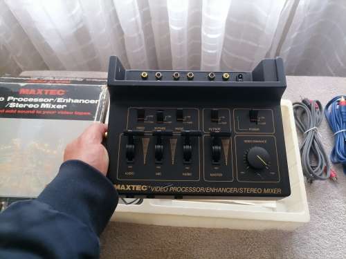 MAXTEC - VIDEO PROCESSOR - ENHANCER - STEREO MIXER - WORKING