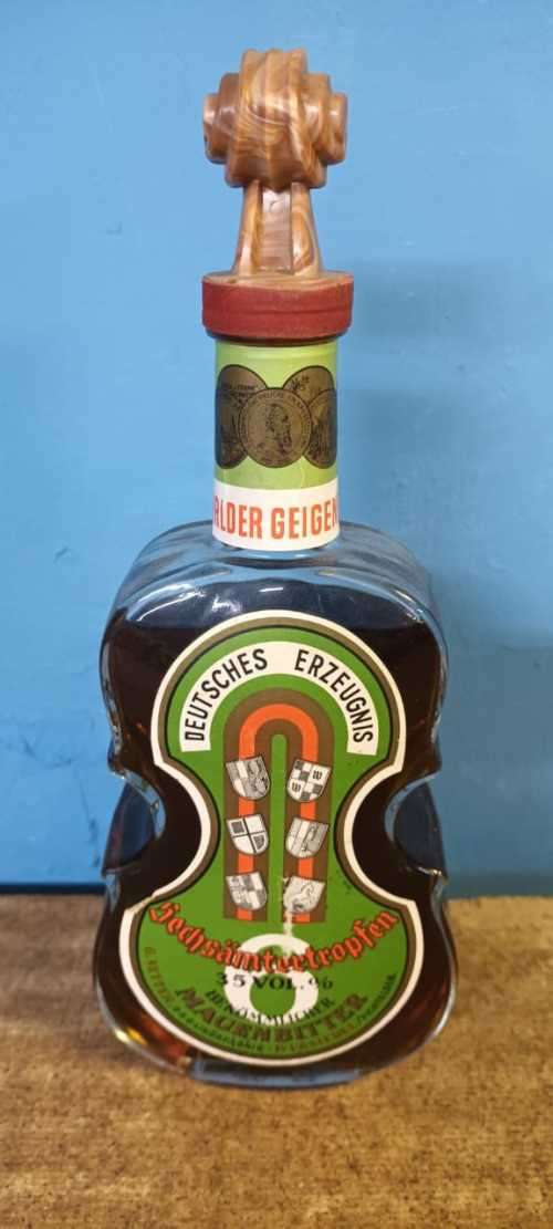 Vintage Deutsches Erzeugnis Collectors Item