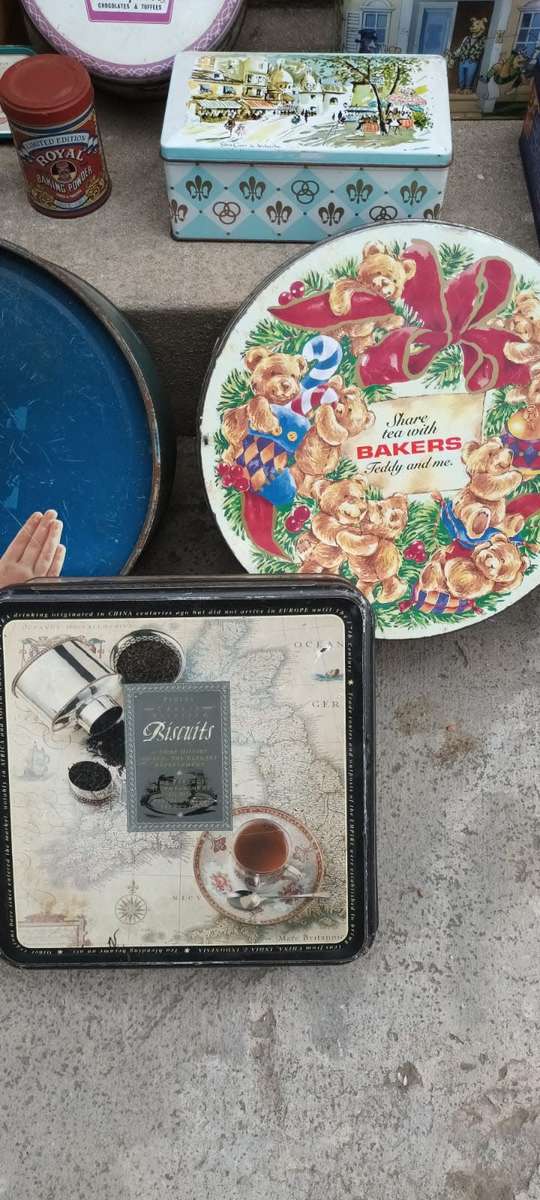 Vintage Tin Collection