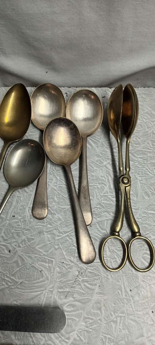 Mixed Vintage and Modern Cutlery Collection 105 ITEMS