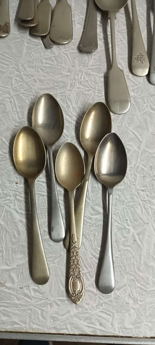 Mixed Vintage and Modern Cutlery Collection 105 ITEMS