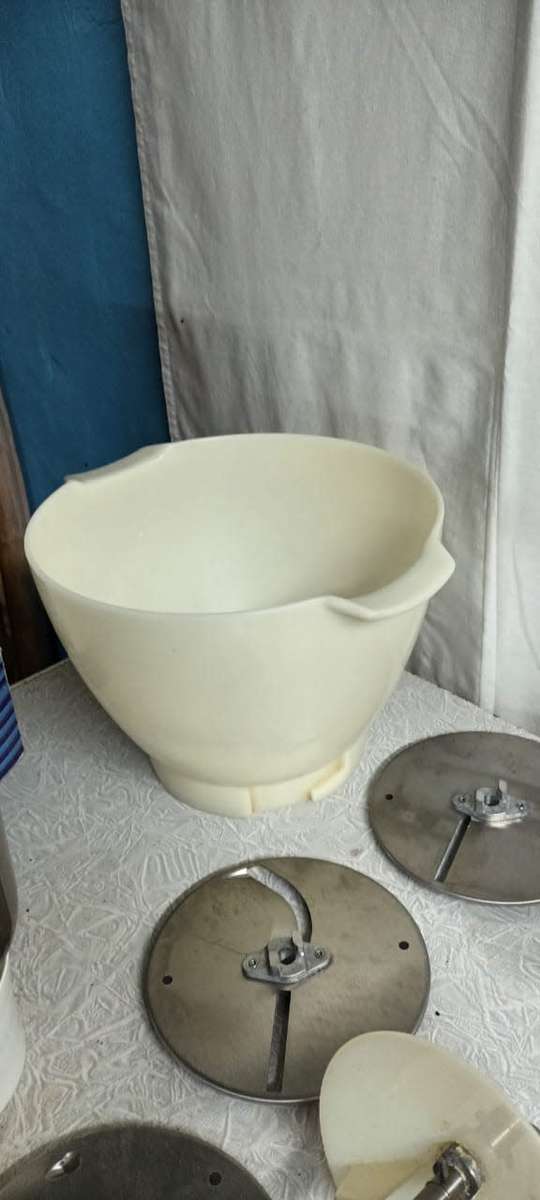 Kenwood Chef Bulk Attachment Auction