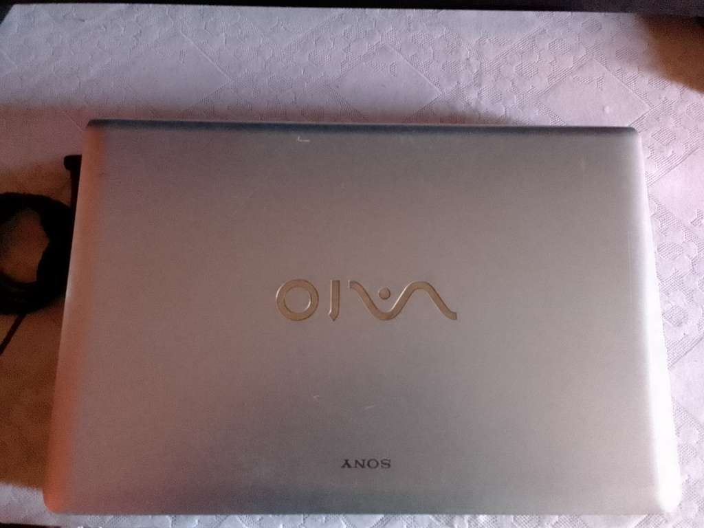 Sony Vaio PCG 71312L LAPTOP