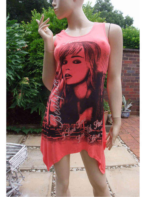 Sidetail Sleeveless Tunic Sizes 30 - 42  Colours: Pink, Purplish Blue