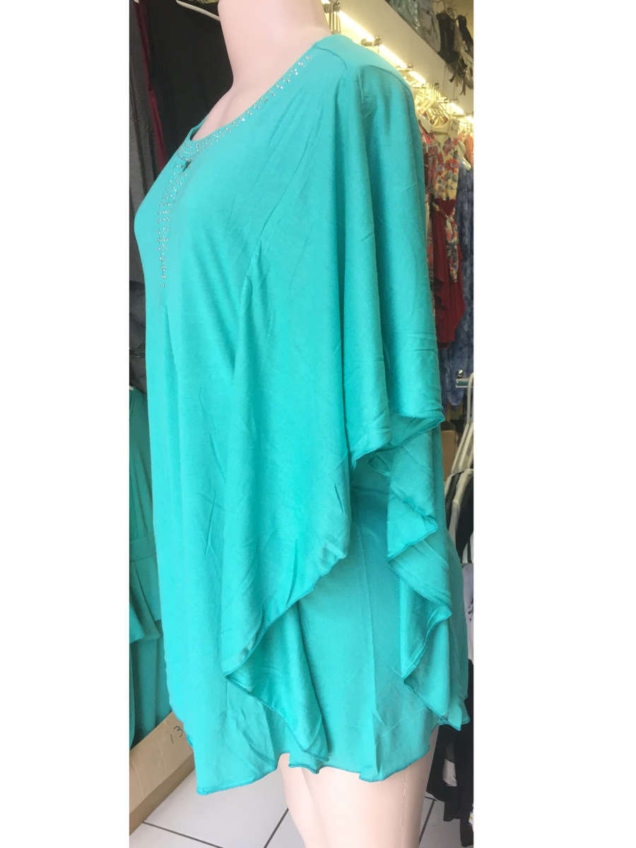 Super Comfy Flutter Tunic Top Studded Neckline Size 44-46
