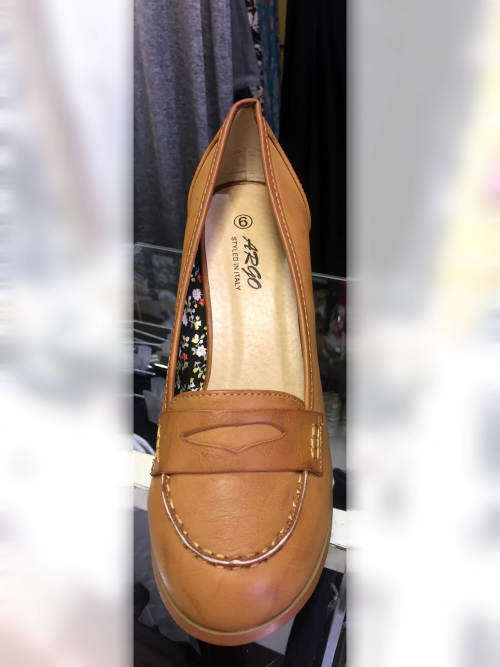 " LAST PAIR Clearance "  Women Heel Mules Size 6