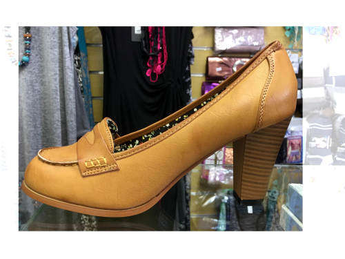 " LAST PAIR Clearance "  Women Heel Mules Size 6