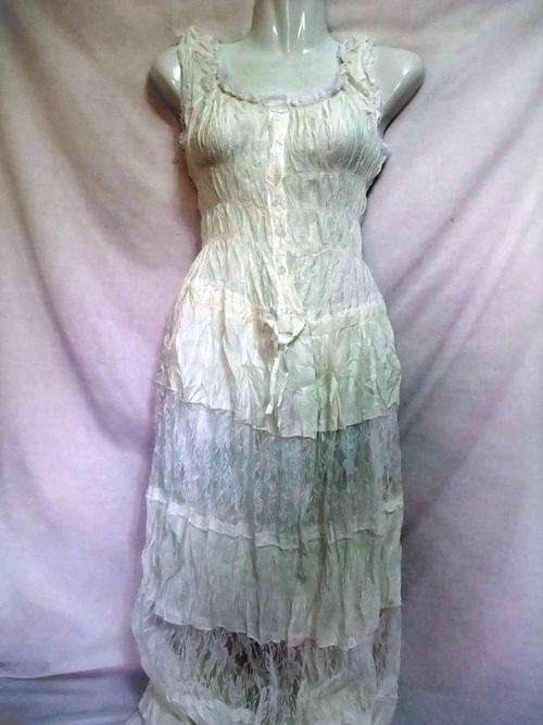 ****NEW ARRIVAL****CHARMING LACE LONG DRESS - 32/34