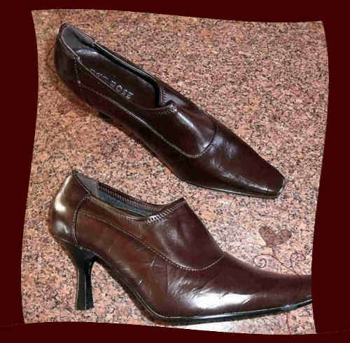 ITALIAN STYLE LADIES SHOES, Brown, Sizes : 5 & 6