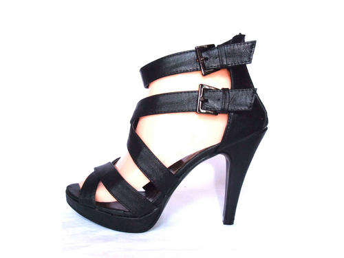 MULTI STRAP PLATFORM SANDALS BLACK SIZE 7