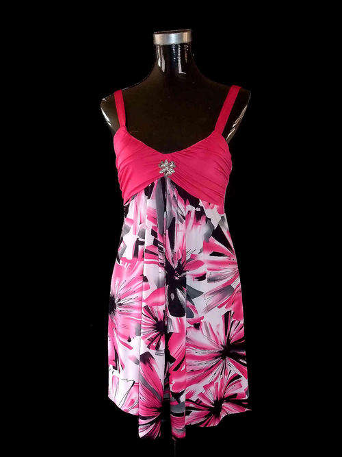 **Promotion Sales**Stunning Pink Summer Short Dress Diamond Front 34"