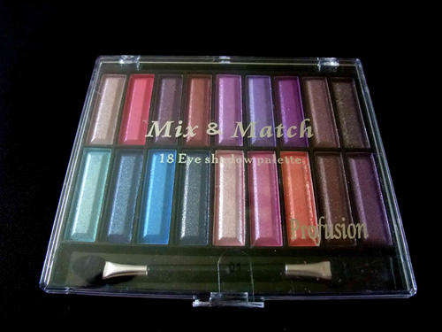 USA Profusion * 18 COLOR EYESHADOW PALETTE - 1