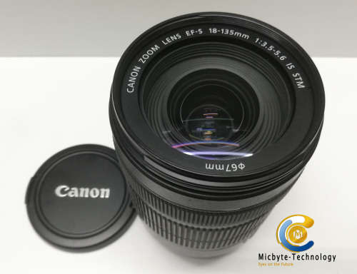 Canon EF-S 18-135mm f/3.5-5.6 IS STM Lens