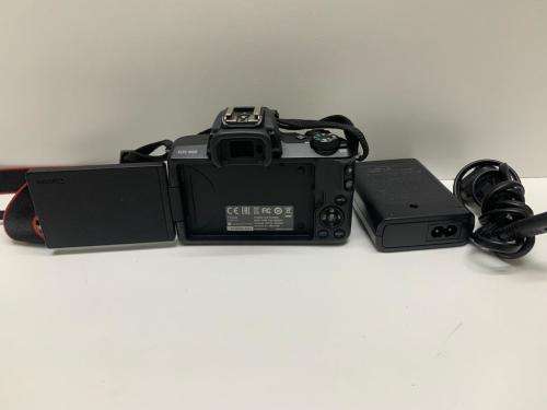 CANON EOS M50 MIRRORLESS CAMERA WITH EF-M 15-45MM LENS