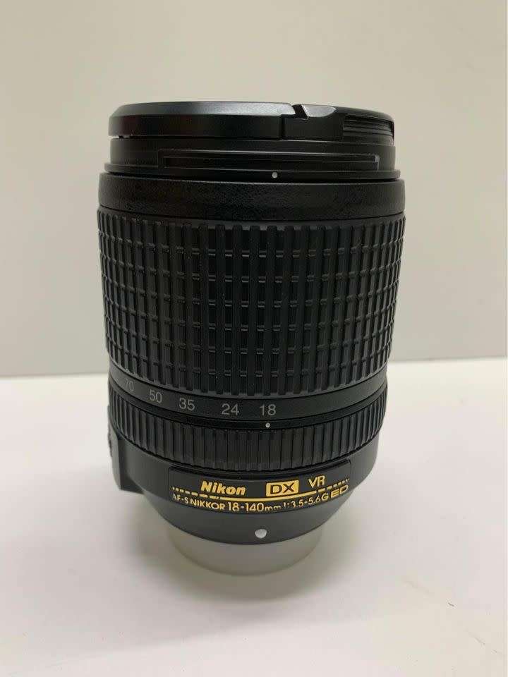 Nikon AF-S DX NIKKOR 18-140mm f/3.5-5.6G ED VR Lens