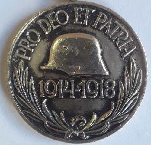 WW1 GERMAN AUSTRIA - HUNGARY Medal `PRO DEO ET PATRIA` 1914-1918