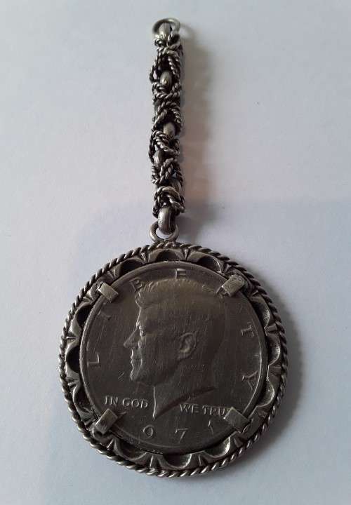 USA 1971 Kennedy Half Dollar pendant.