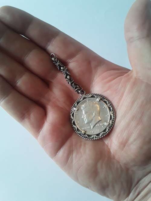 USA 1971 Kennedy Half Dollar pendant.