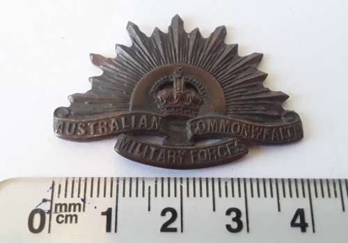 WW2 Australian Commonwealth Military Forces badge - Rare! No pins.