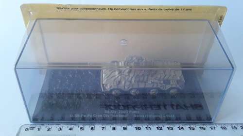 Boxed WW2 `Sd.Kfz.234/2 Puma 11.SS-Fw.Pz.Gren.Div `Norland` Narva (Estonia) - 1944` by Diagostini.