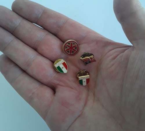 4 x Vintage Enameled Lapel Badges. Pins intact.