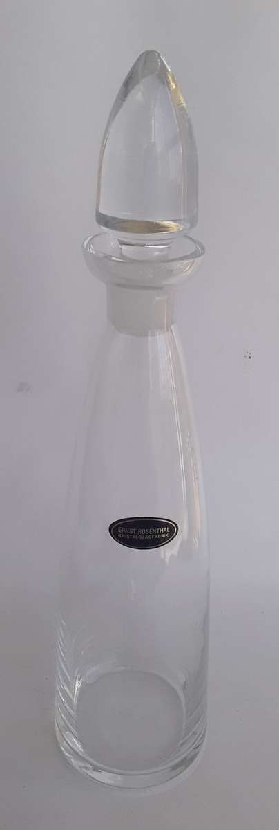 Fine Quality Vintage `Ernst Rosenthal Kristalglasfabriek` Decanter With Stopper. H: 34 cm.